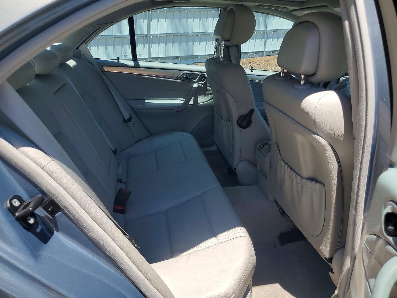 2006 MERCEDES-BENZ C-CLASS