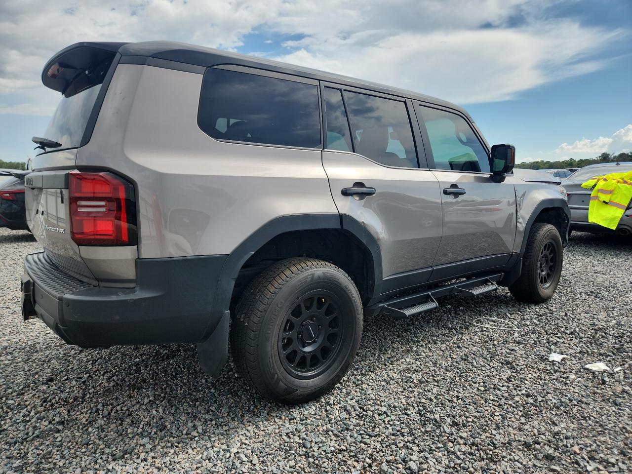 2025 TOYOTA LAND CRUIS