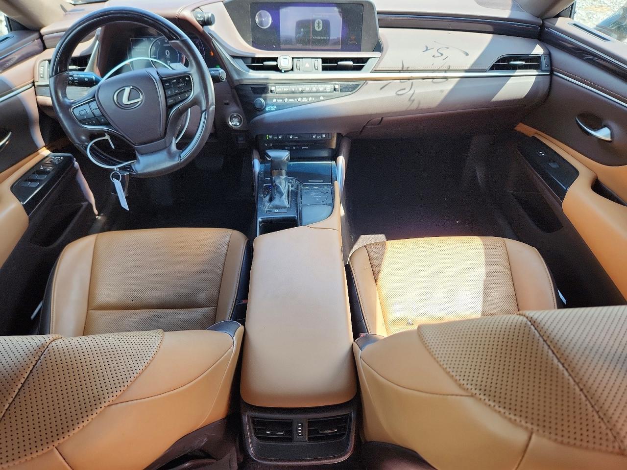 2020 LEXUS ES350