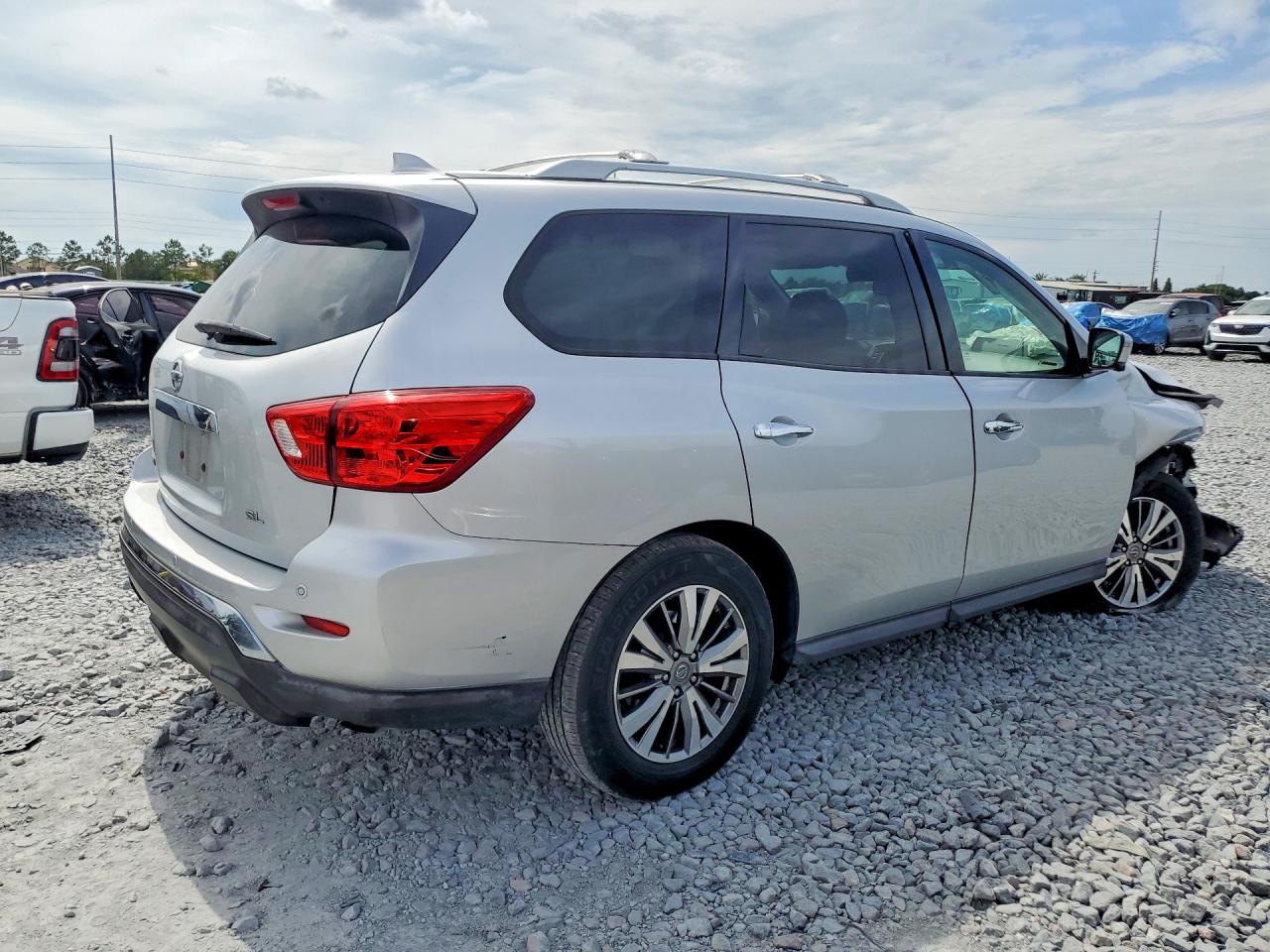 2019 NISSAN PATHFINDER