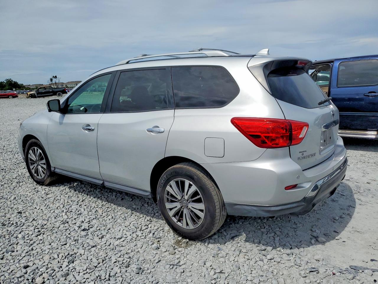 2019 NISSAN PATHFINDER