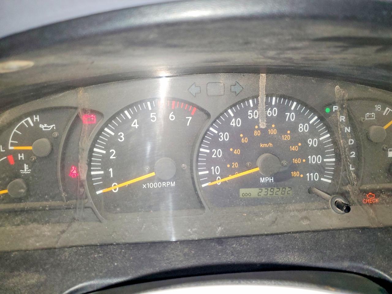 2000 TOYOTA TUNDRA