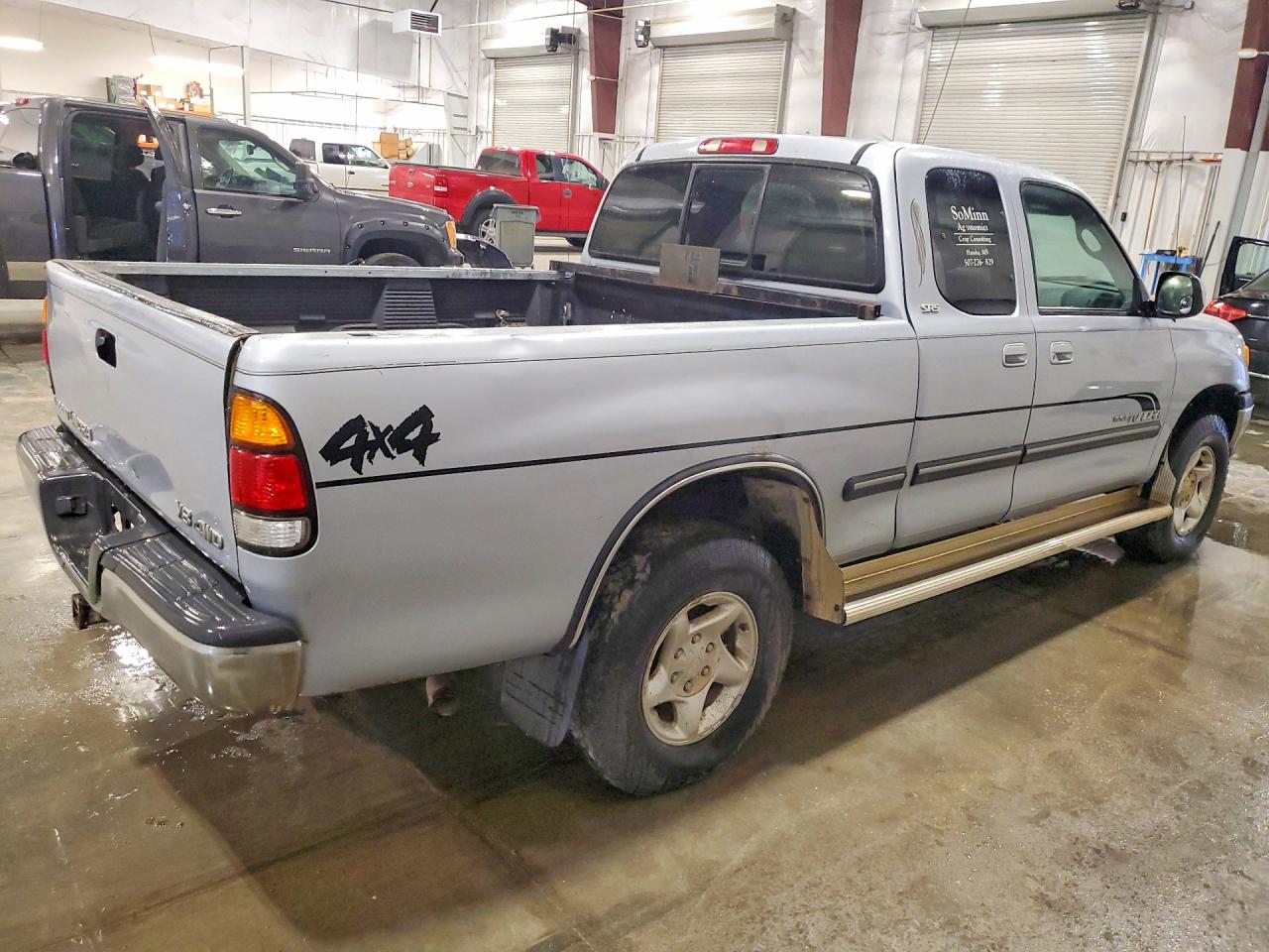 2000 TOYOTA TUNDRA