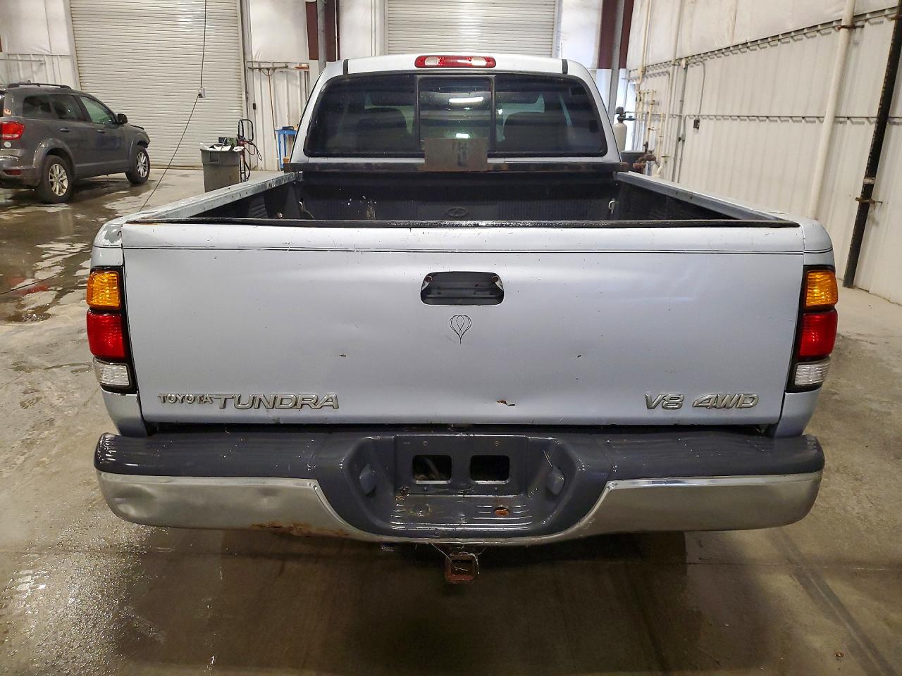 2000 TOYOTA TUNDRA