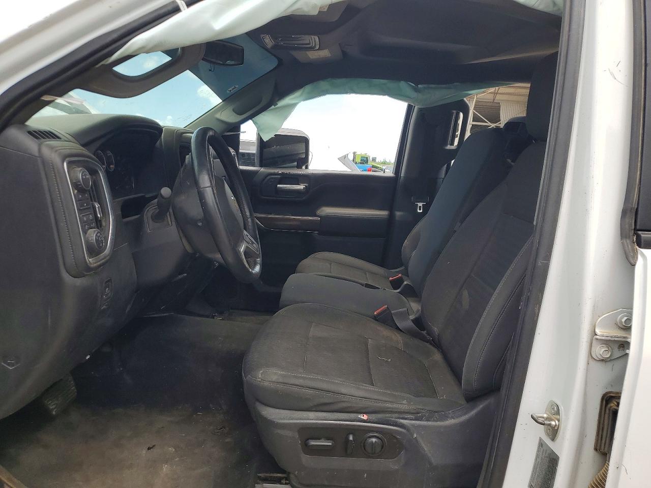 2021 CHEVROLET SILVERADO