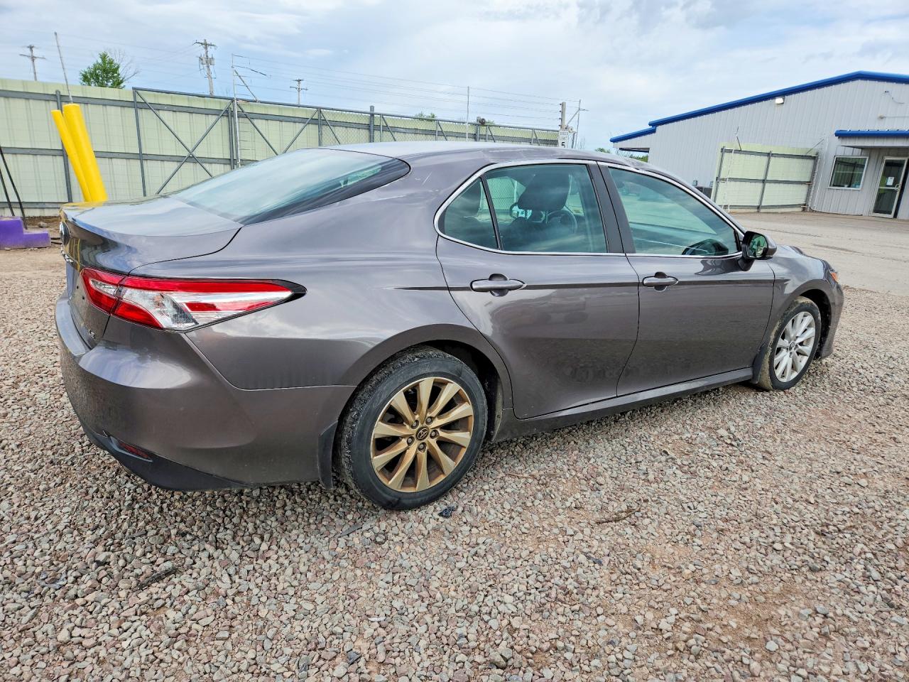 2018 TOYOTA CAMRY