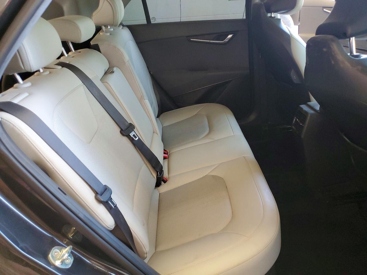 2023 KIA NIRO