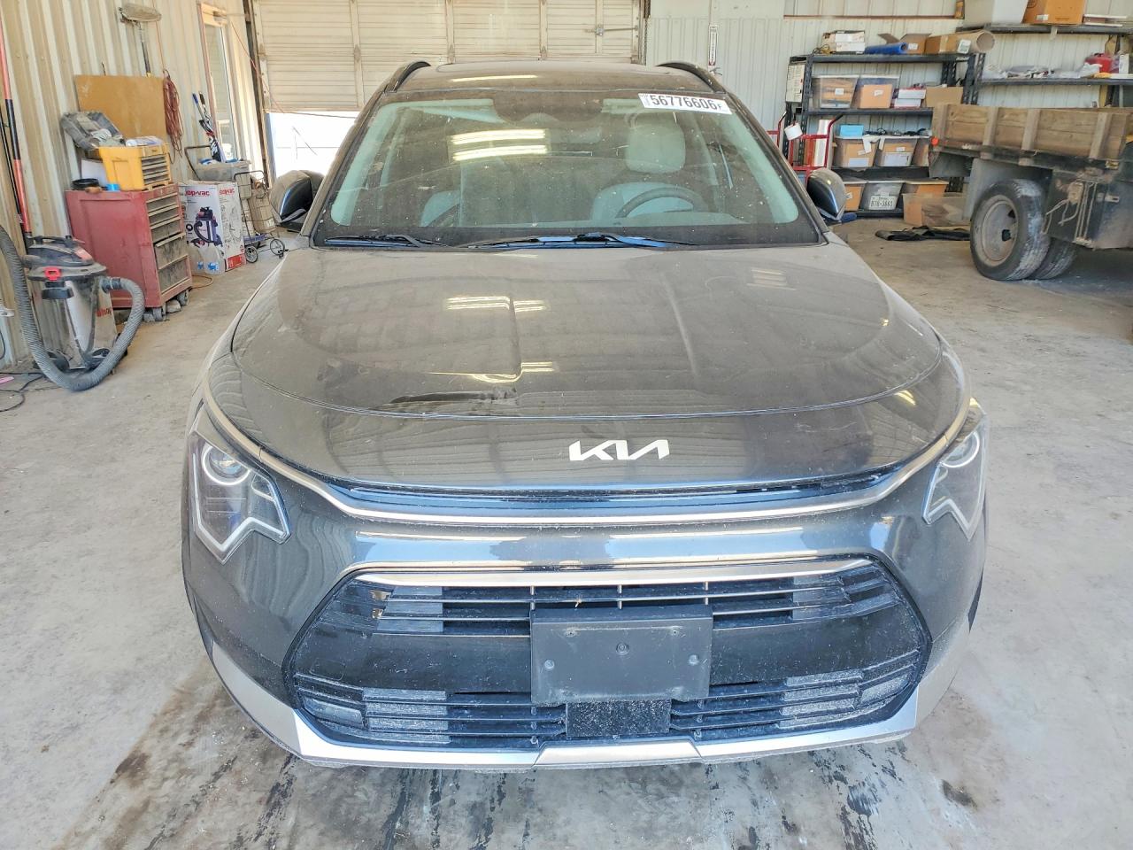 2023 KIA NIRO