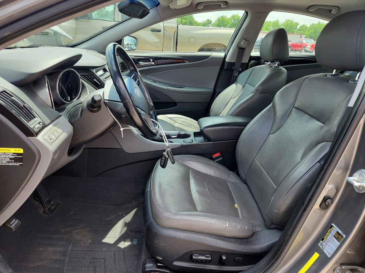 2014 HYUNDAI SONATA