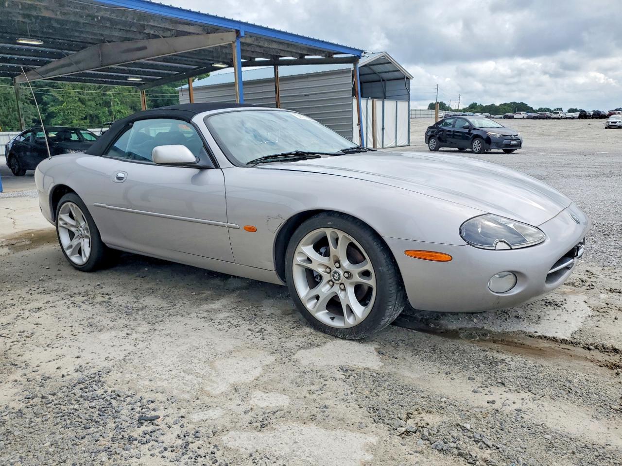 2003 JAGUAR XK8