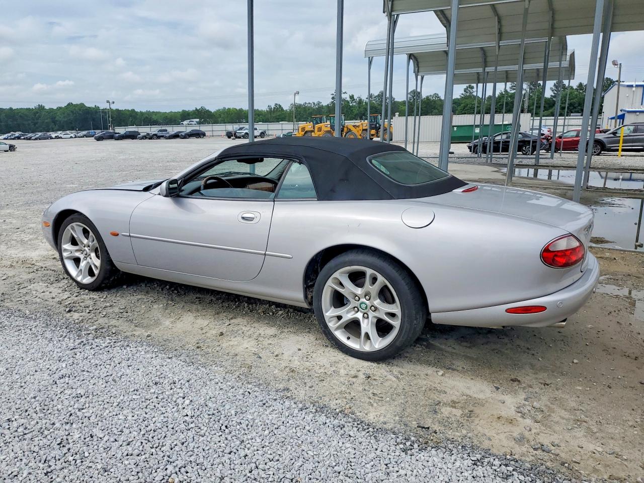 2003 JAGUAR XK8