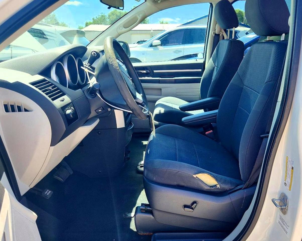 2010 DODGE CARAVAN