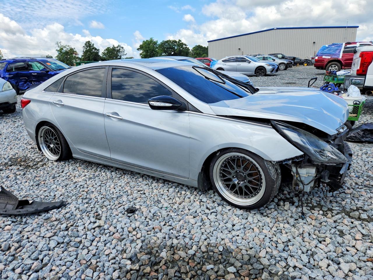 2011 HYUNDAI SONATA