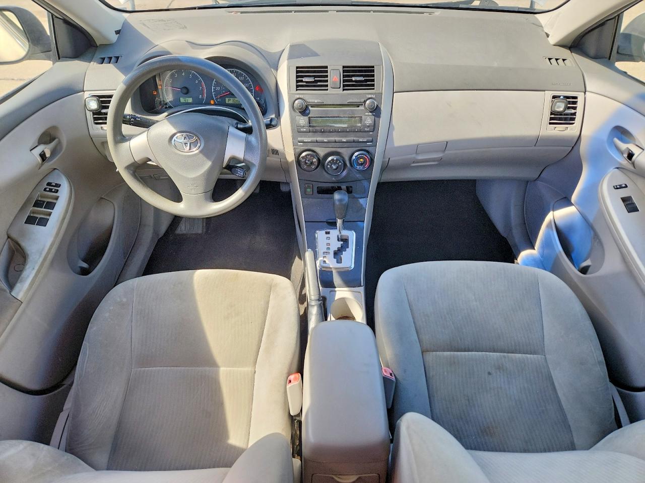 2010 TOYOTA COROLLA