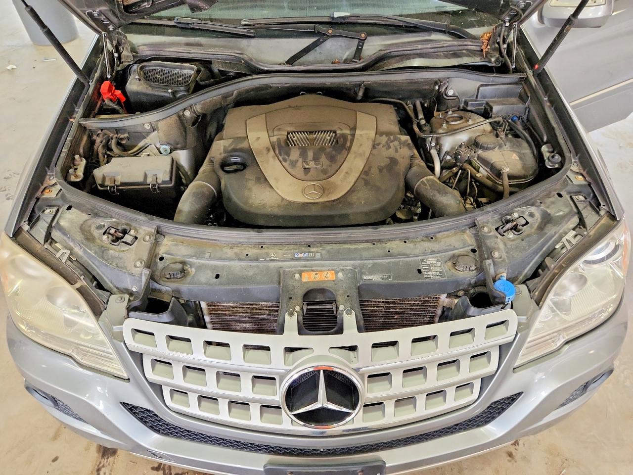 2010 MERCEDES-BENZ M-CLASS