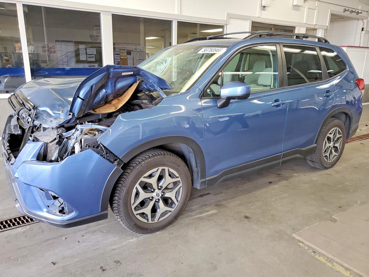 2022 SUBARU FORESTER