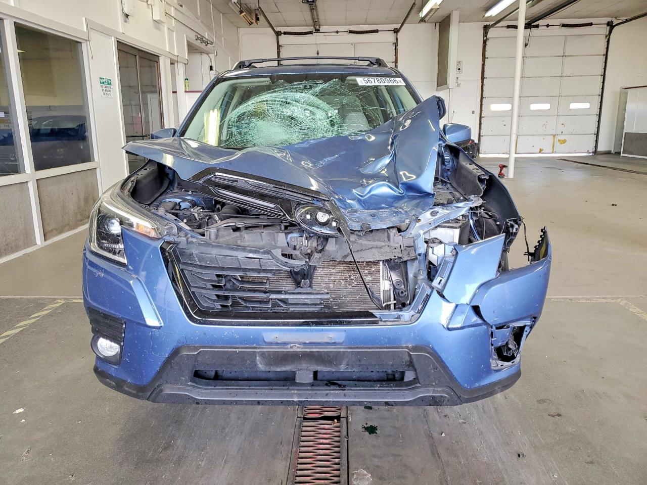 2022 SUBARU FORESTER