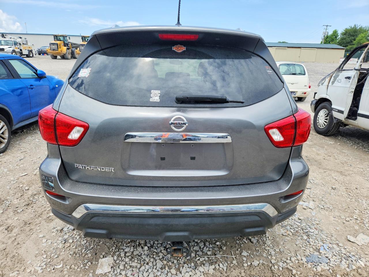 2018 NISSAN PATHFINDER