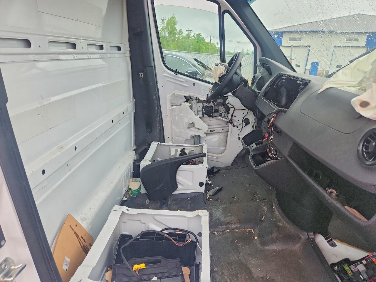 2024 MERCEDES-BENZ SPRINTER