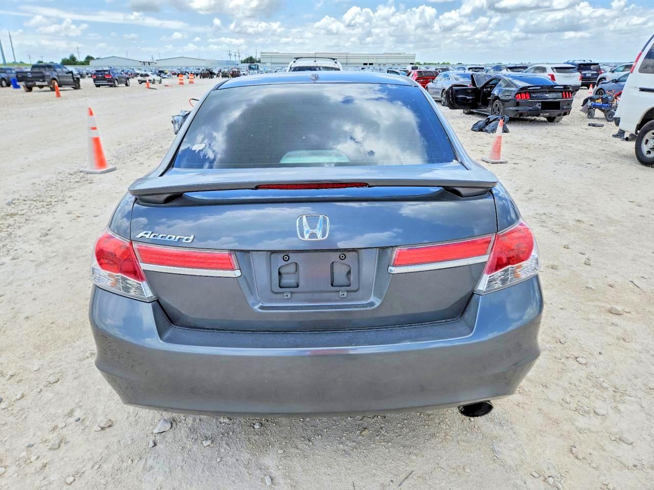 2012 HONDA ACCORD
