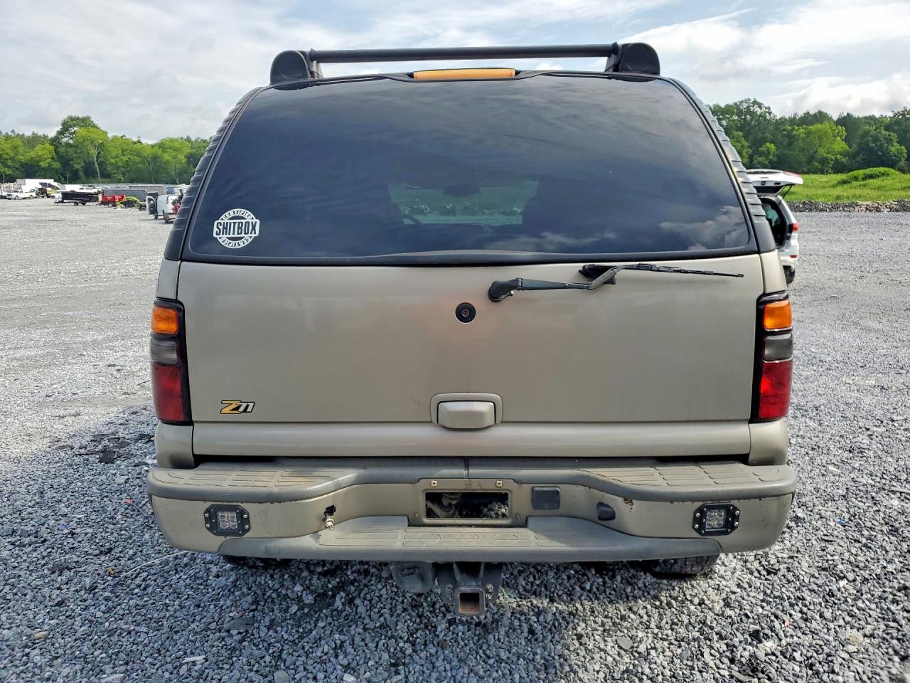 2004 CHEVROLET TAHOE
