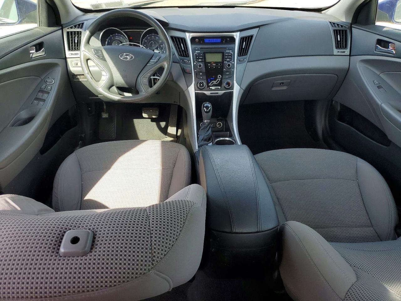 2011 HYUNDAI SONATA