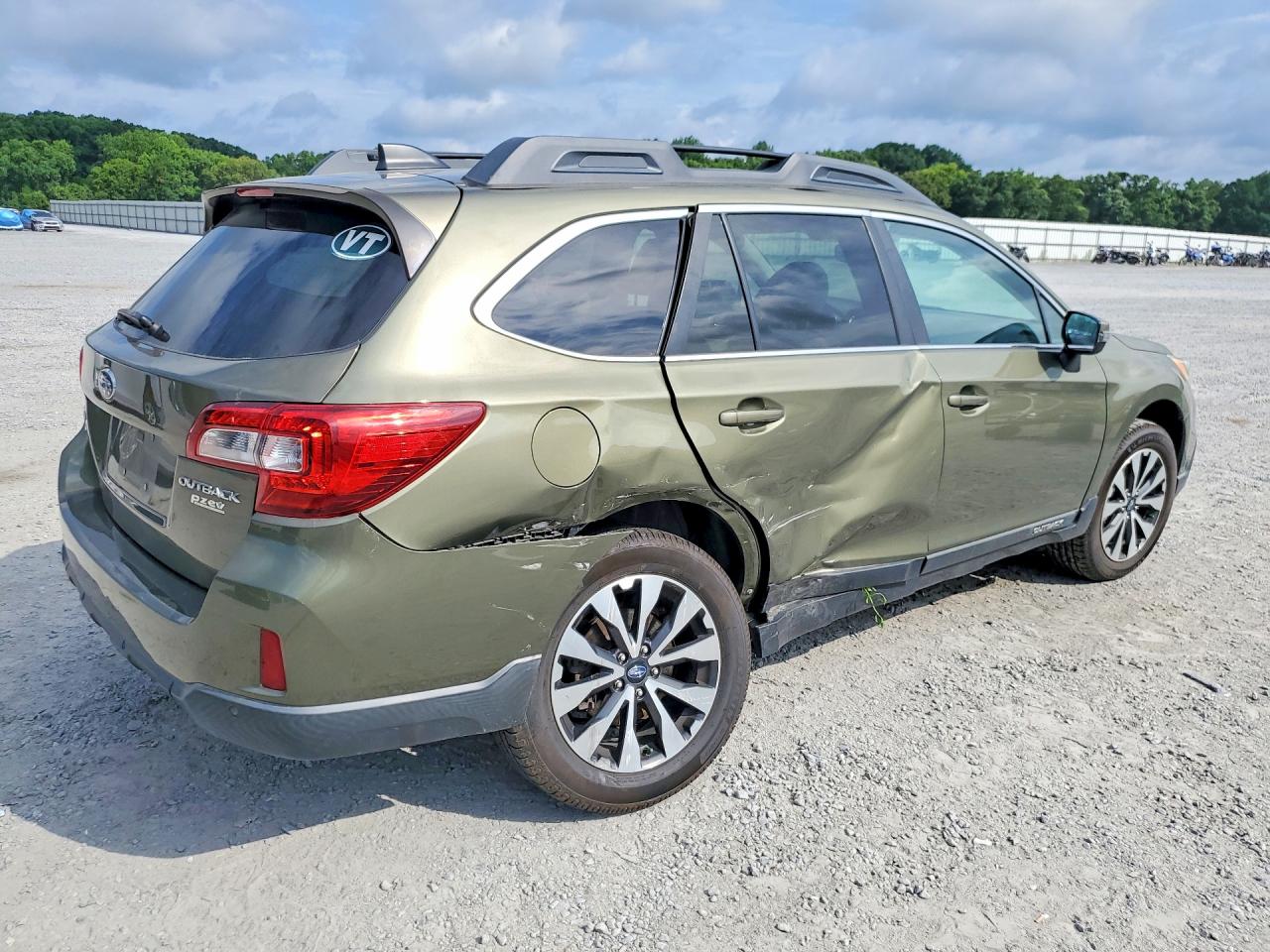 2017 SUBARU OUTBACK