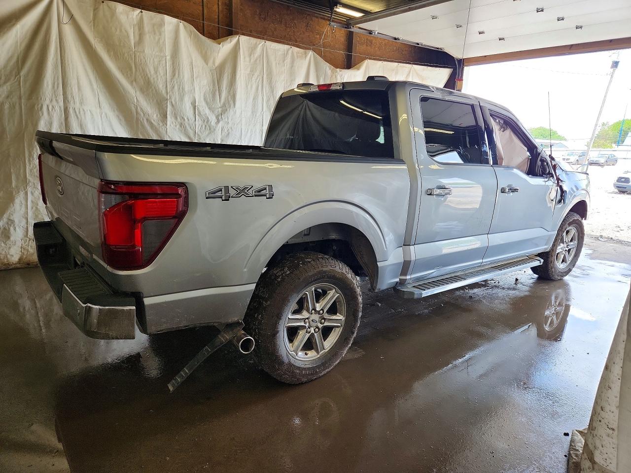 2025 FORD F150