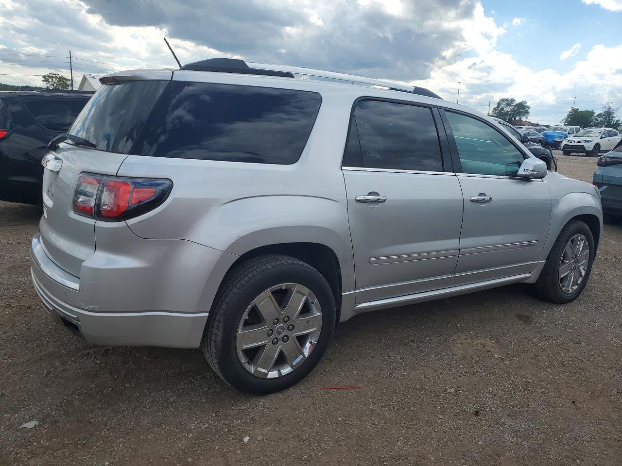 2015 GMC ACADIA DEN