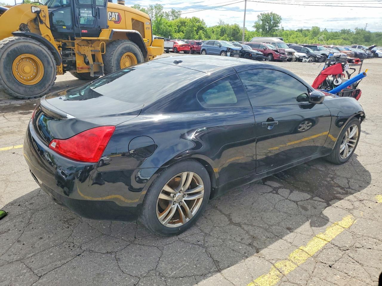 2009 INFINITI G37
