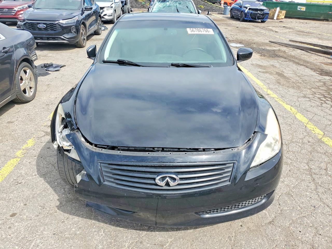 2009 INFINITI G37