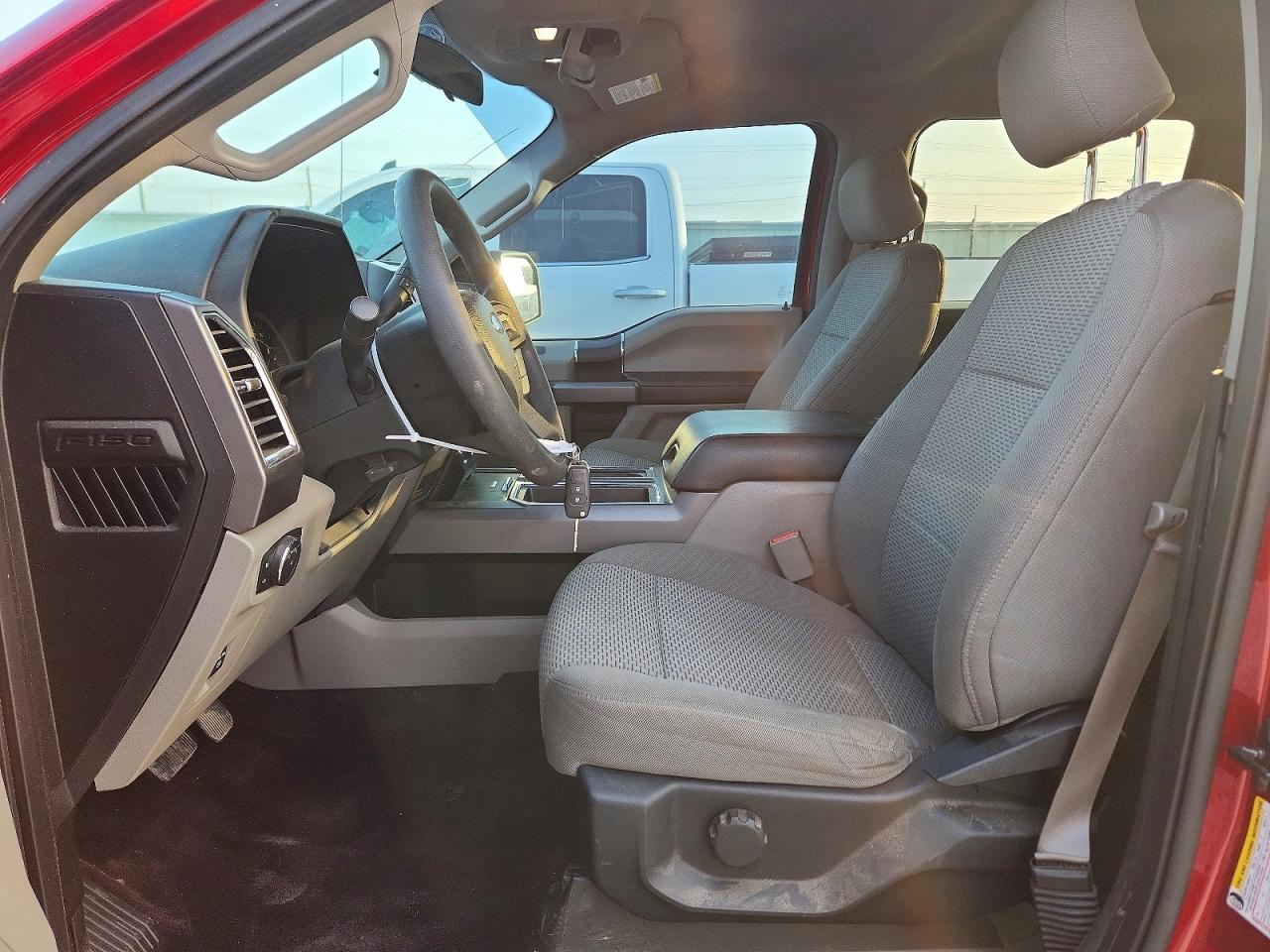 2016 FORD F150