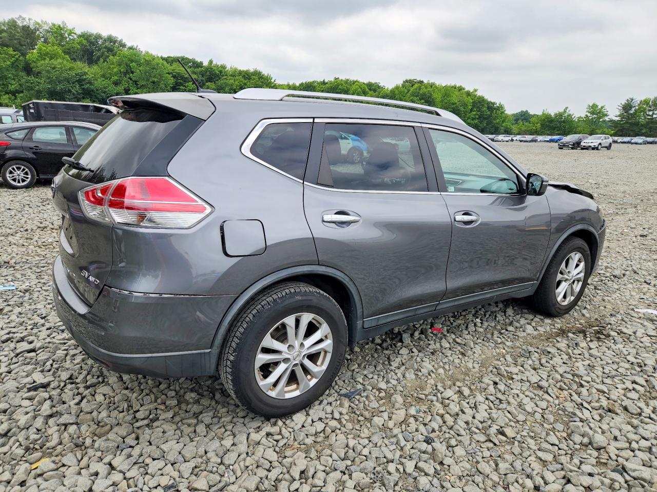 2015 NISSAN ROGUE
