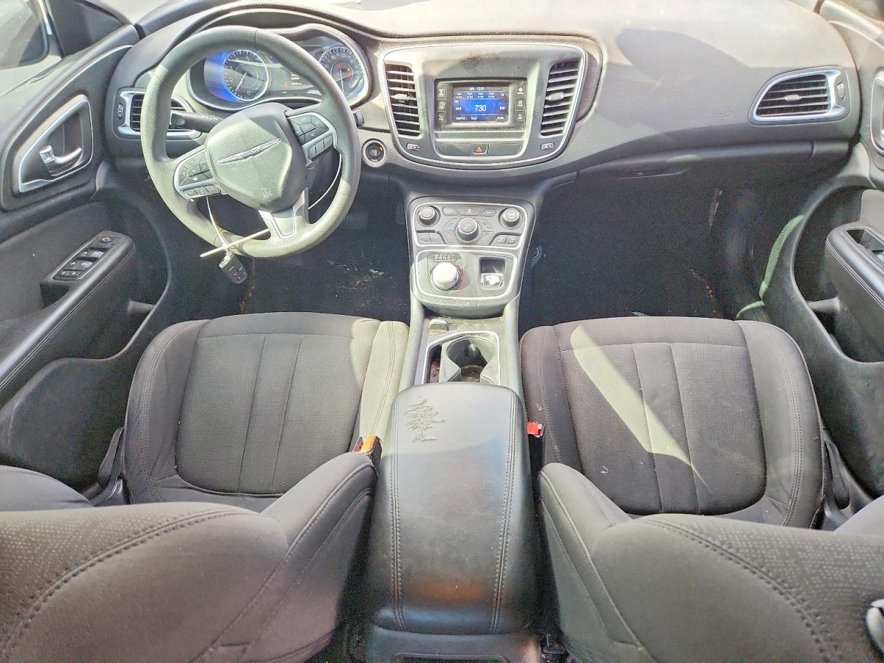 2015 CHRYSLER 200