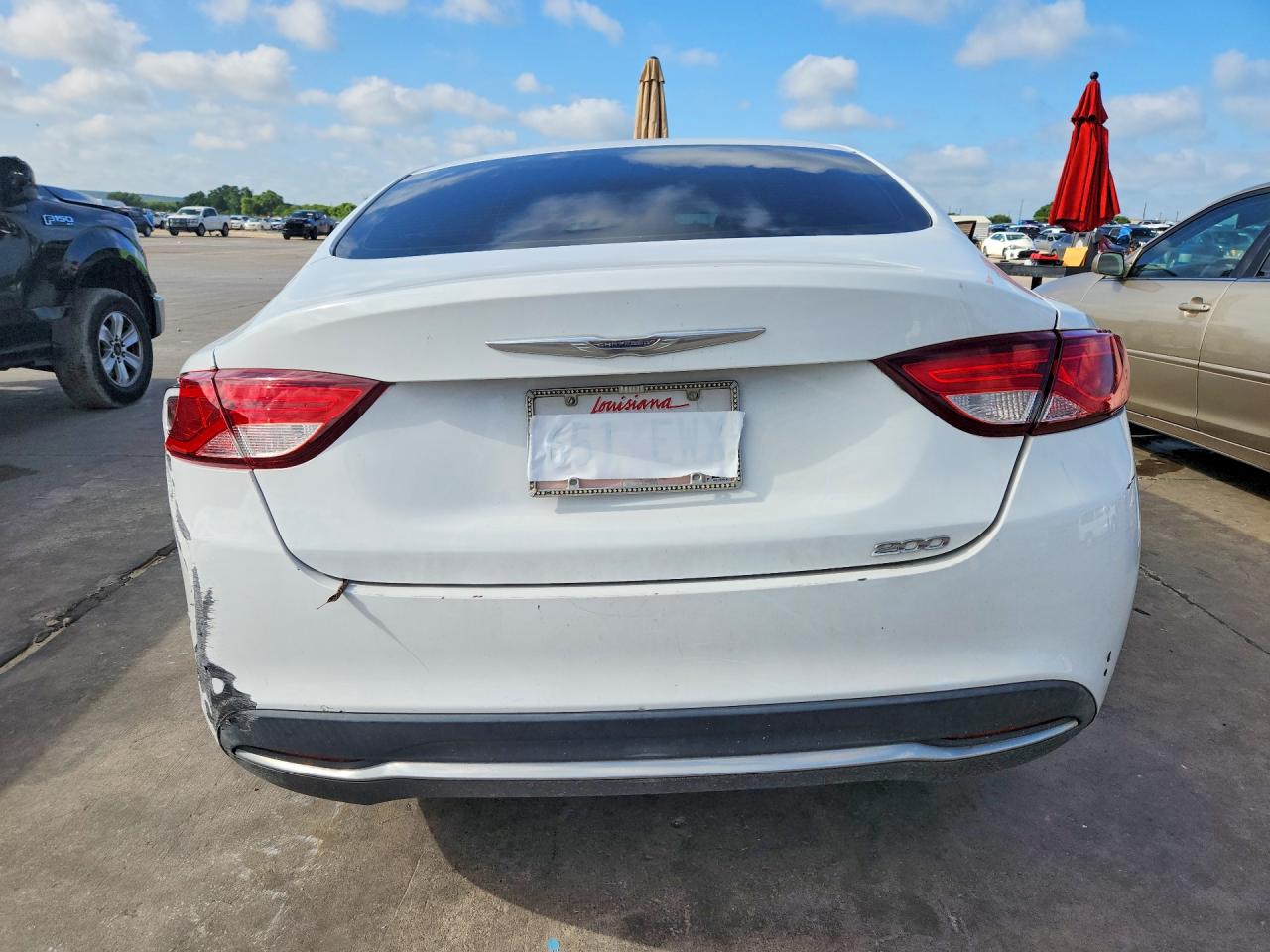 2015 CHRYSLER 200