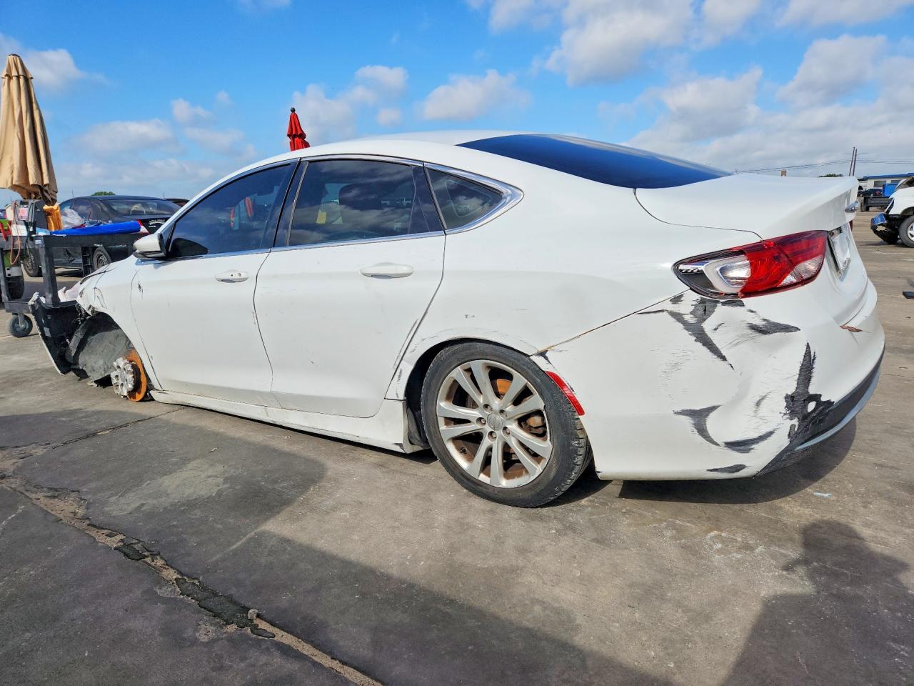 2015 CHRYSLER 200