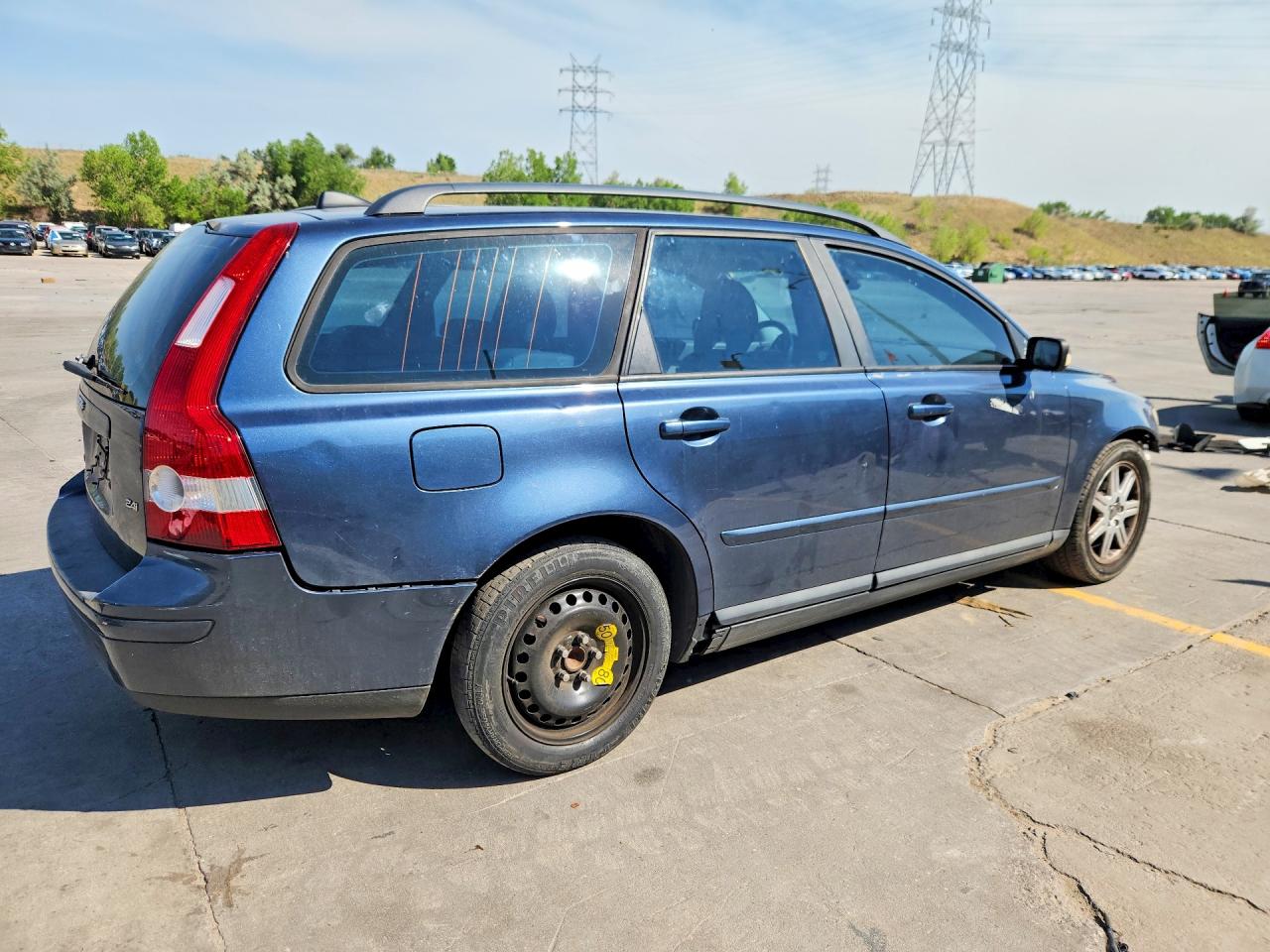 2006 VOLVO V50