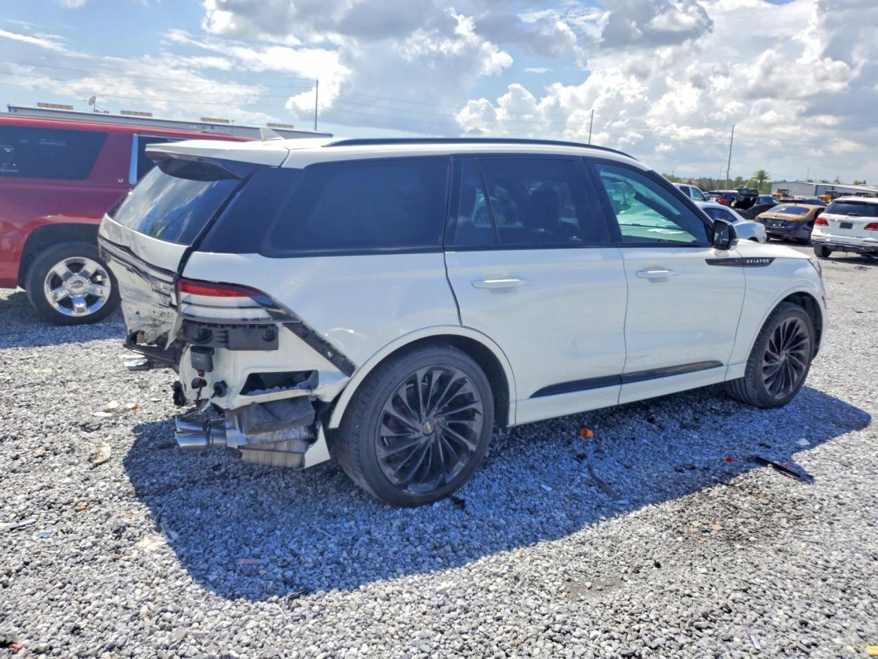 2023 LINCOLN AVIATOR