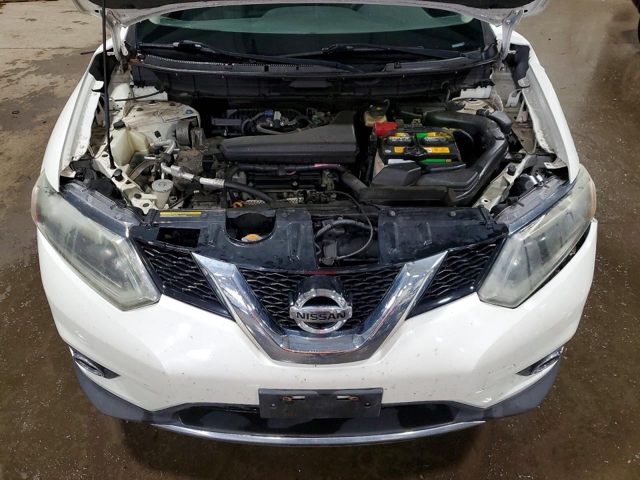 2015 NISSAN ROGUE