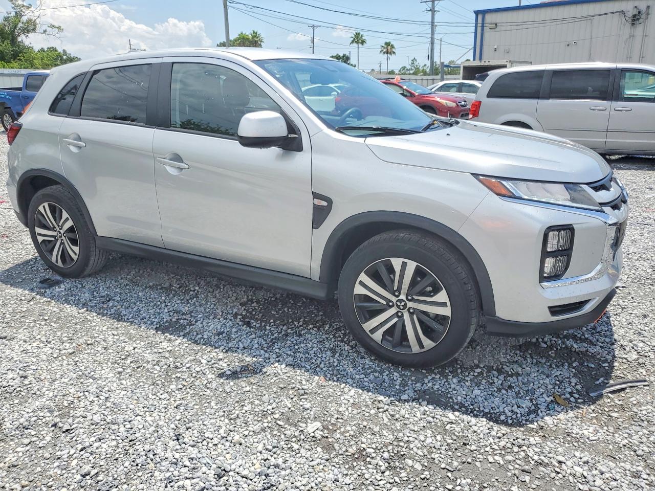 2026 MITSUBISHI OUTLANDER