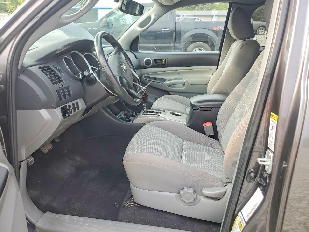 2012 TOYOTA TACOMA