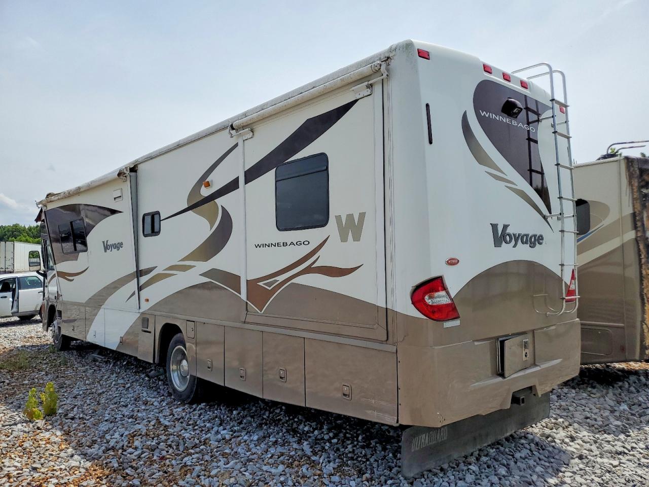 2006 WORKHORSE CUSTOM CHASSIS MOTORHOME