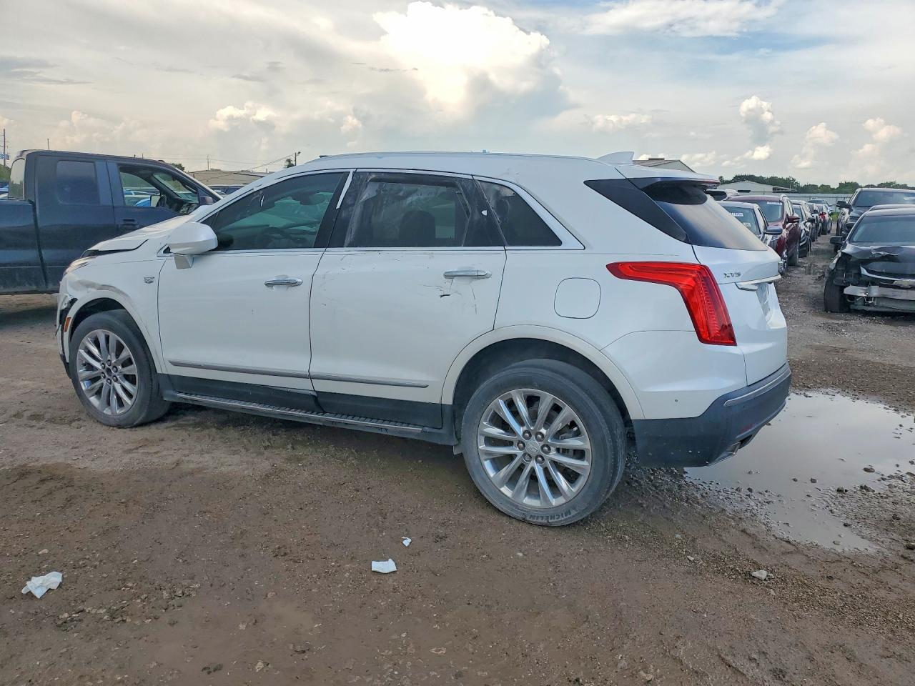 2019 CADILLAC XT5