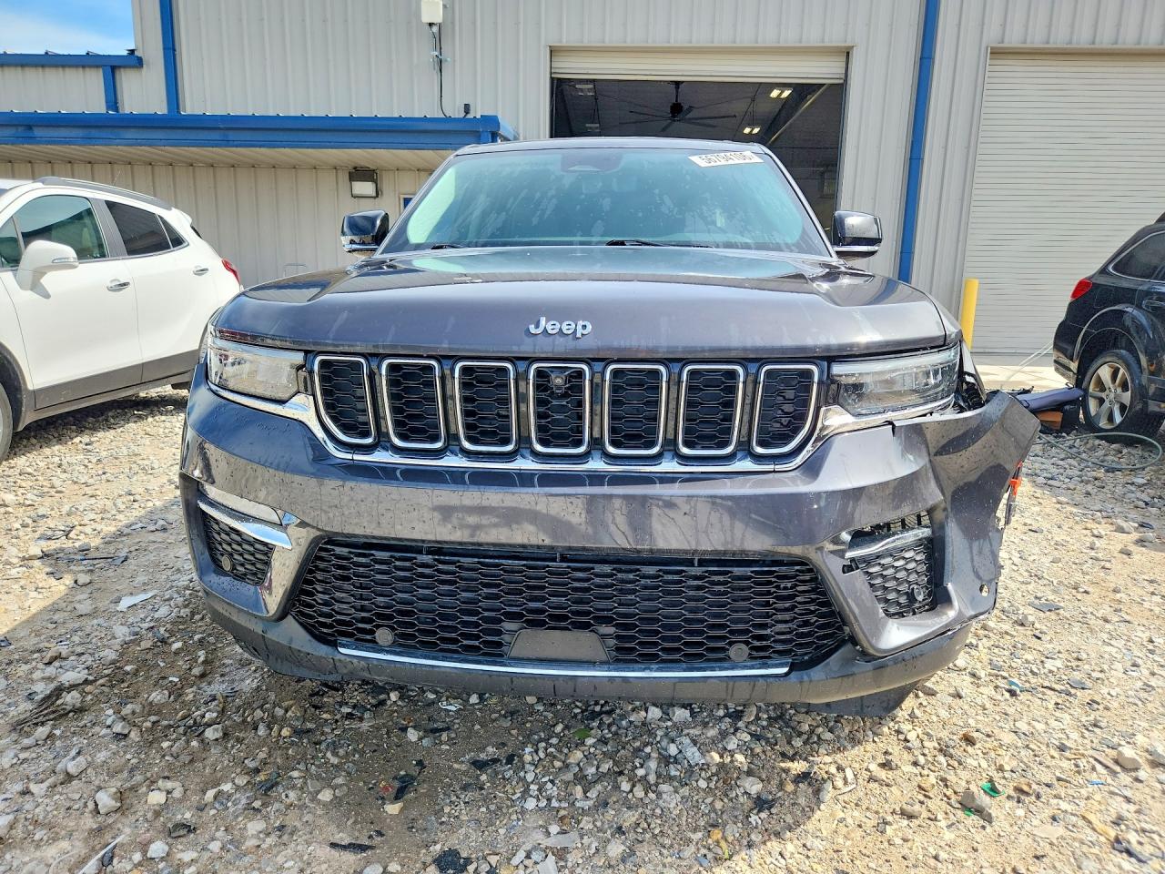 2022 JEEP CHEROKEE