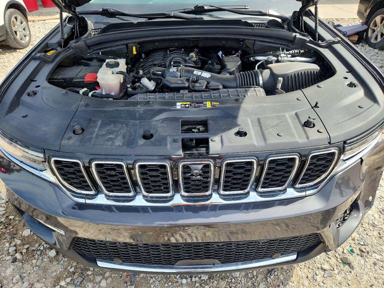 2022 JEEP CHEROKEE