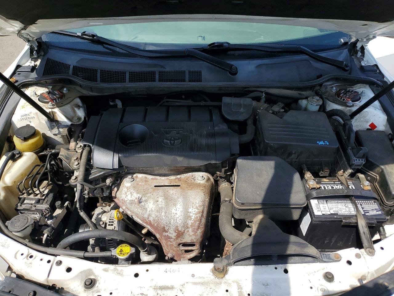 2011 TOYT CAMRY