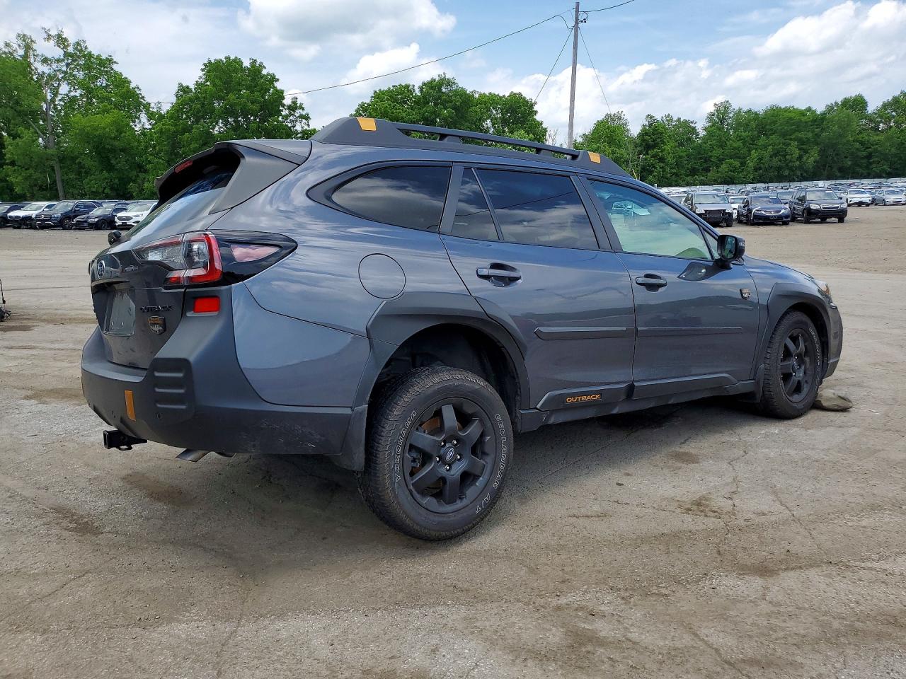 2022 SUBARU OUTBACK