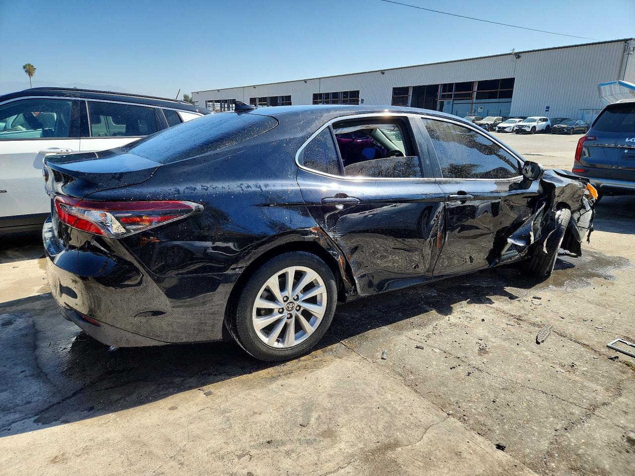 2023 TOYOTA CAMRY