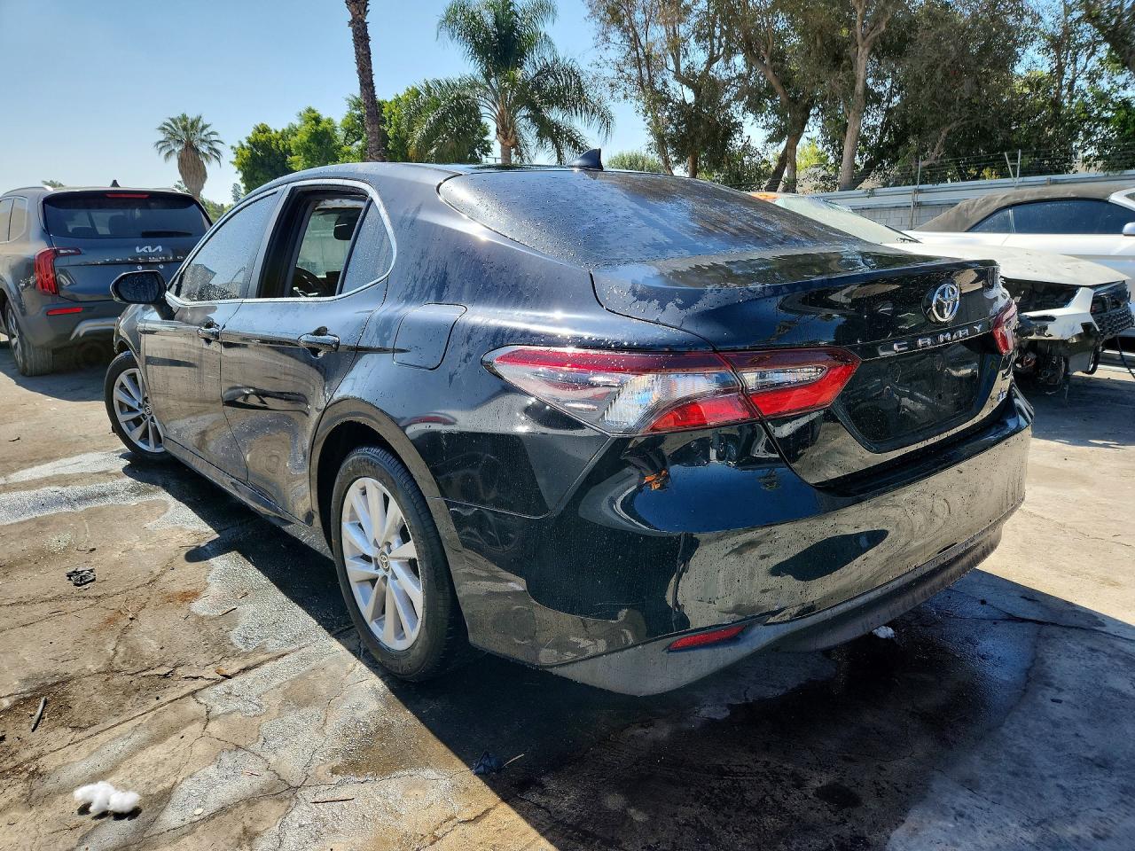 2023 TOYOTA CAMRY