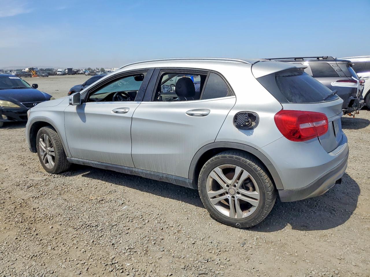 2015 MERCEDES-BENZ GLA-CLASS